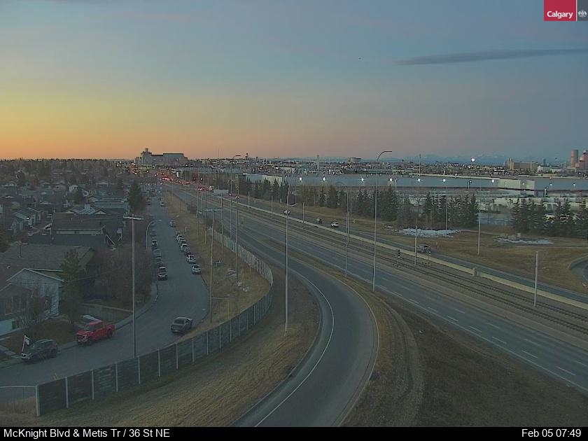 McKnight Blvd / Metis Trail NE