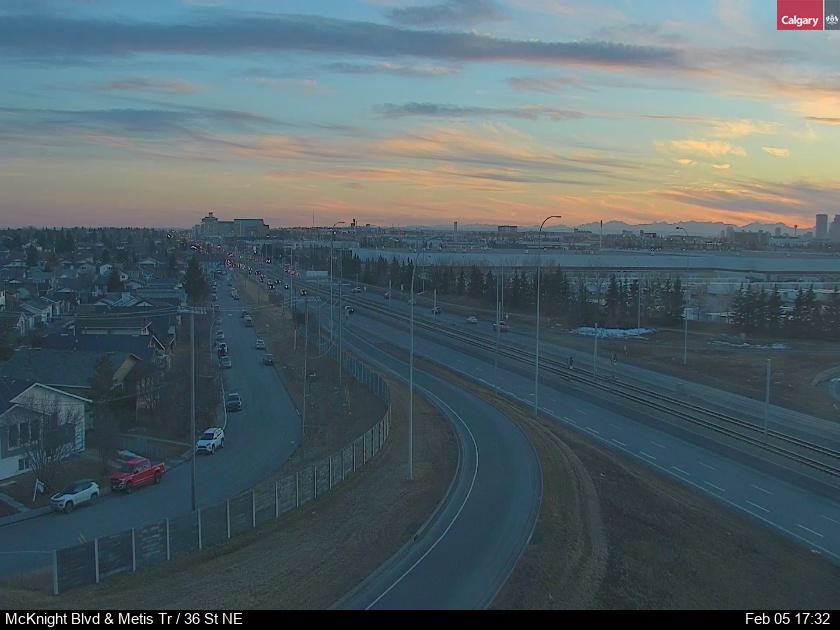 McKnight Blvd / Metis Trail NE