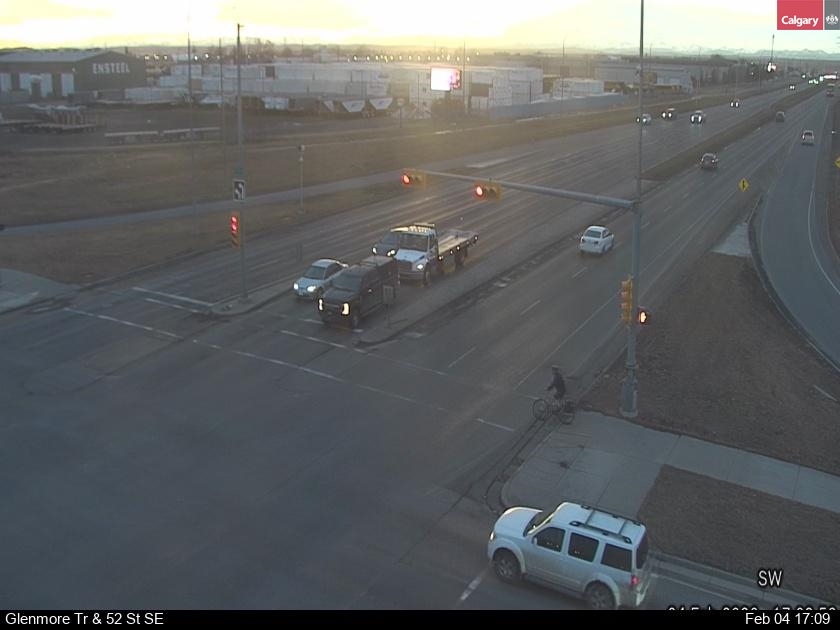 Glenmore Trail / 52 Street SE