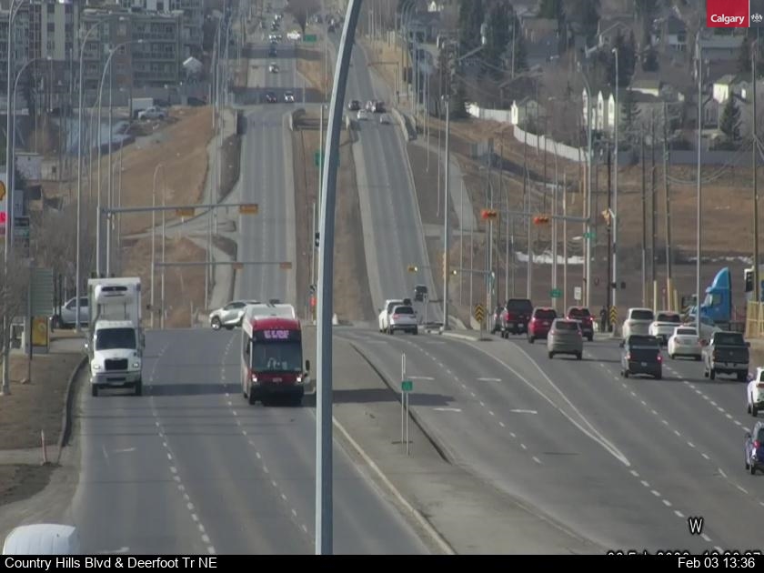 Country Hills Blvd / Deerfoot Trail NE