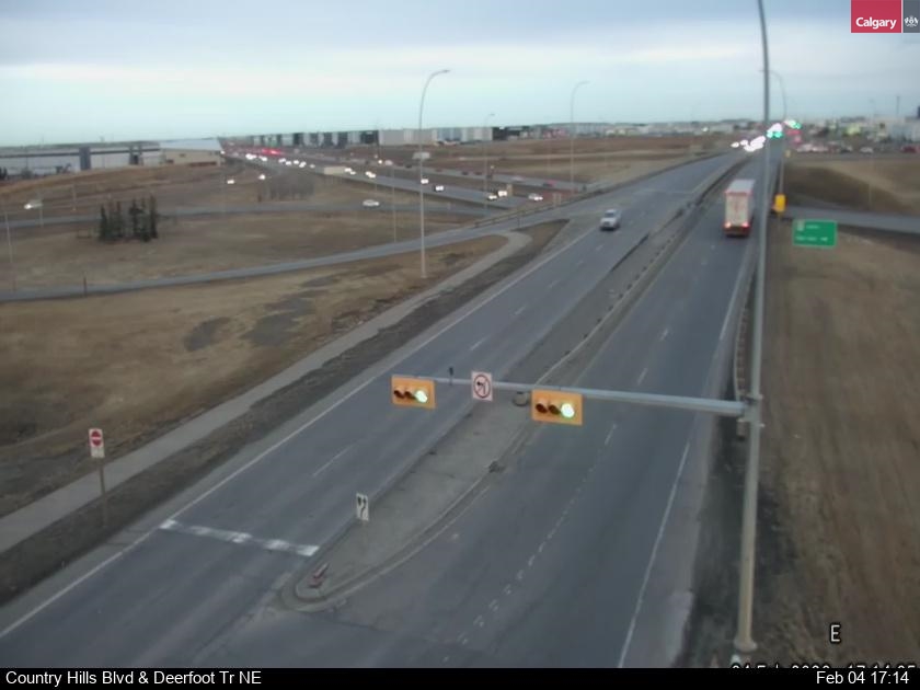 Country Hills Blvd / Deerfoot Trail NE
