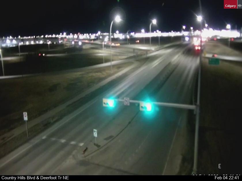 Country Hills Blvd / Deerfoot Trail NE