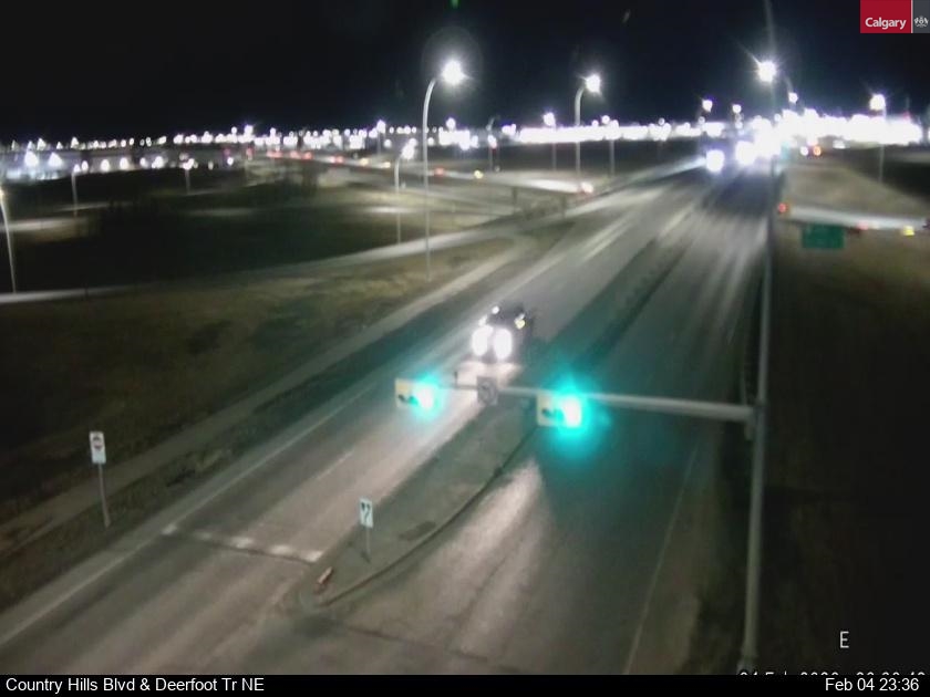 Country Hills Blvd / Deerfoot Trail NE