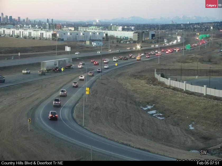 Country Hills Blvd / Deerfoot Trail NE