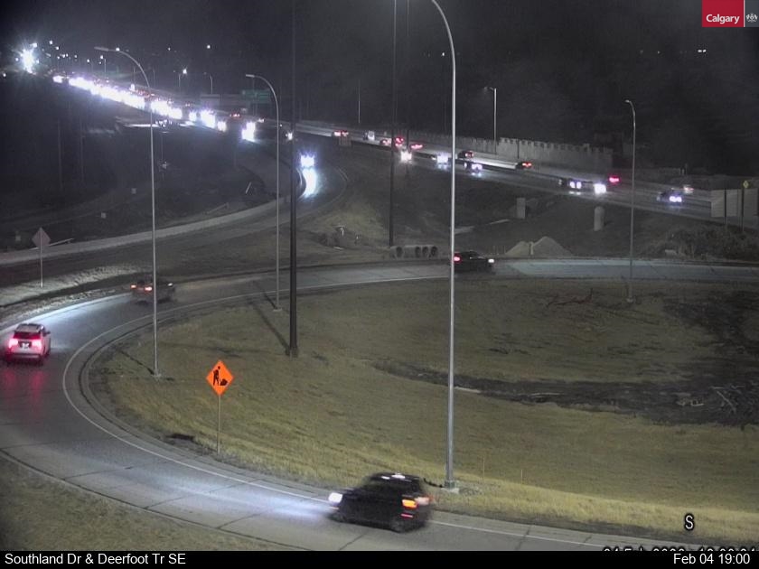 Southland Drive / Deerfoot Trail SE