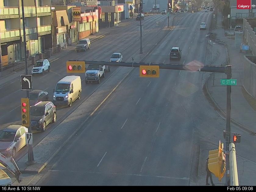 16 Avenue / 10 Street NW