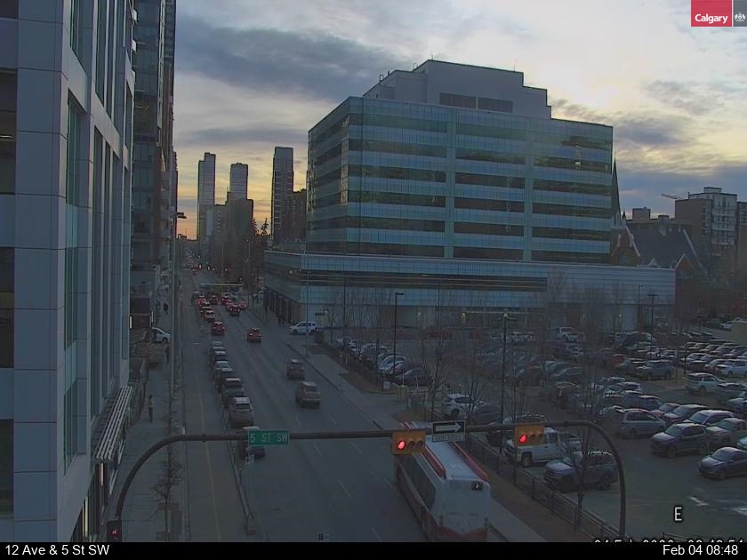 12 Avenue / 5 Street SW