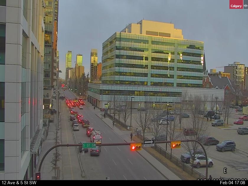 12 Avenue / 5 Street SW