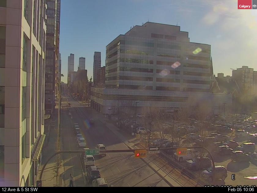 12 Avenue / 5 Street SW