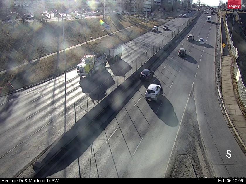 Heritage Drive / Macleod Trail S