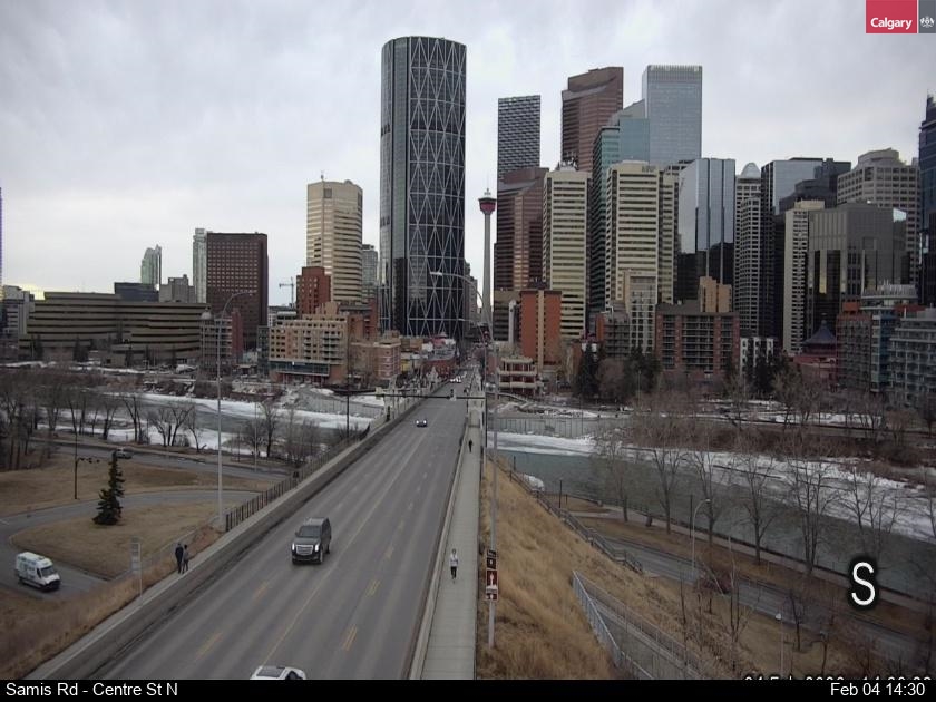 Samis Road / Centre Street North