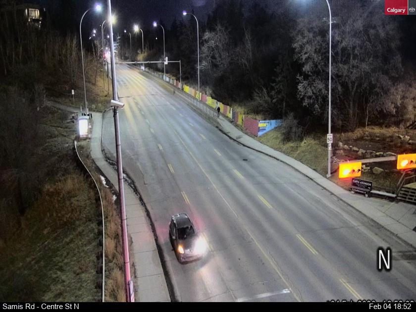 Samis Road / Centre Street North