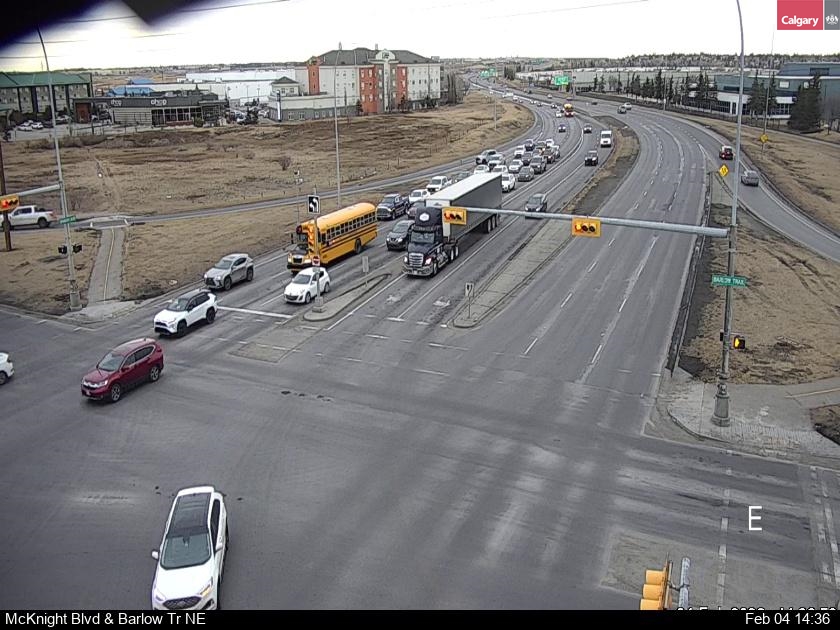 McKnight Boulevard / Barlow Trail NE