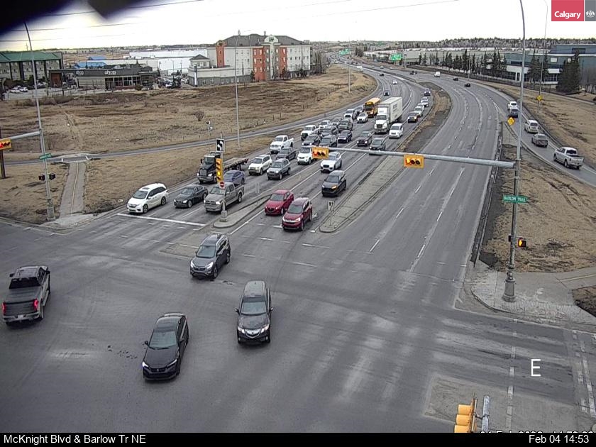 McKnight Boulevard / Barlow Trail NE