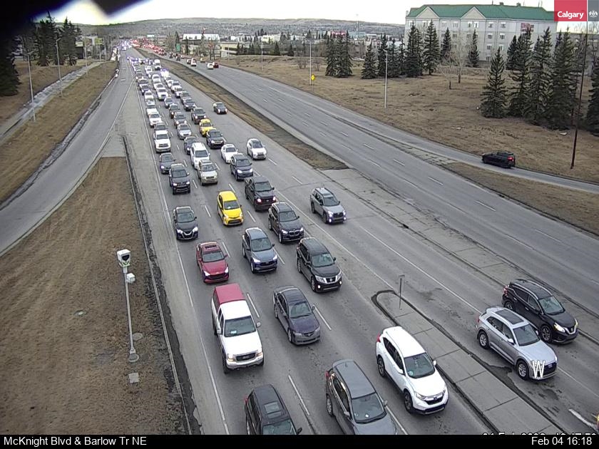 McKnight Boulevard / Barlow Trail NE