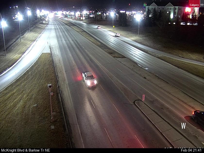 McKnight Boulevard / Barlow Trail NE