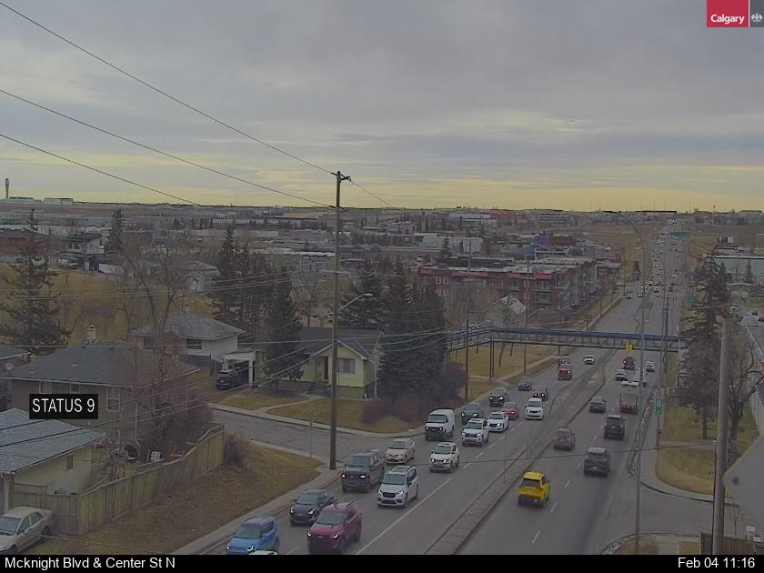 McKnight Blvd / Centre St N