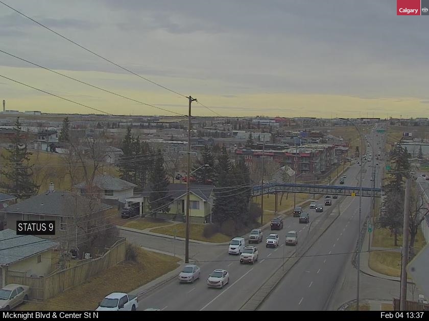 McKnight Blvd / Centre St N