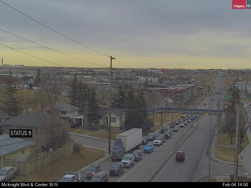 McKnight Blvd / Centre St N