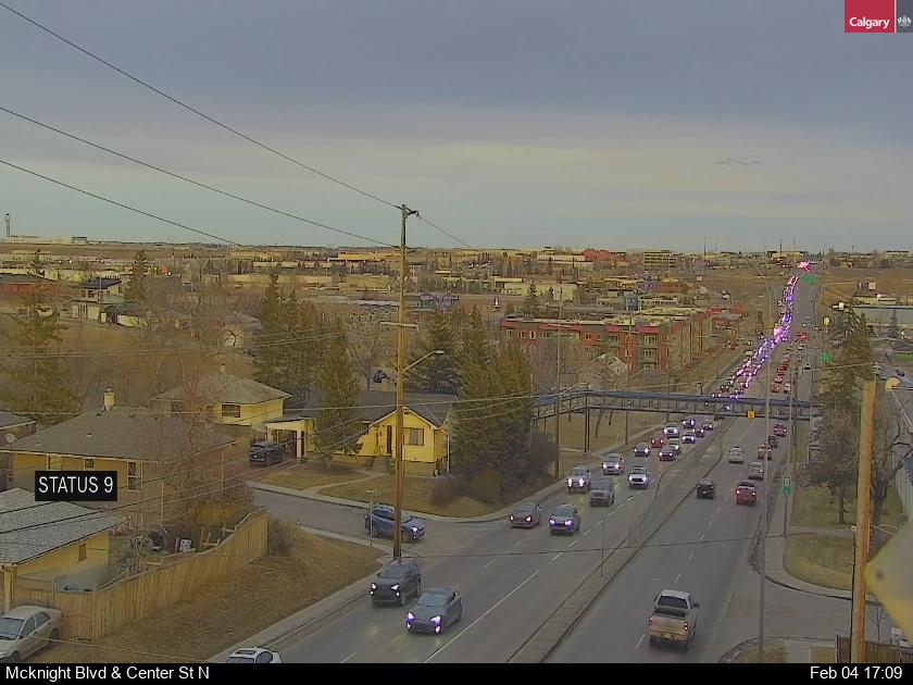 McKnight Blvd / Centre St N