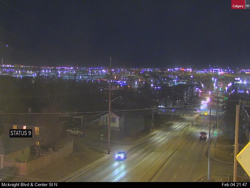 McKnight Blvd / Centre St N