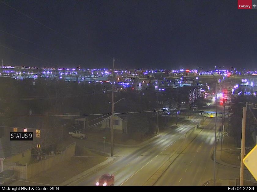 McKnight Blvd / Centre St N