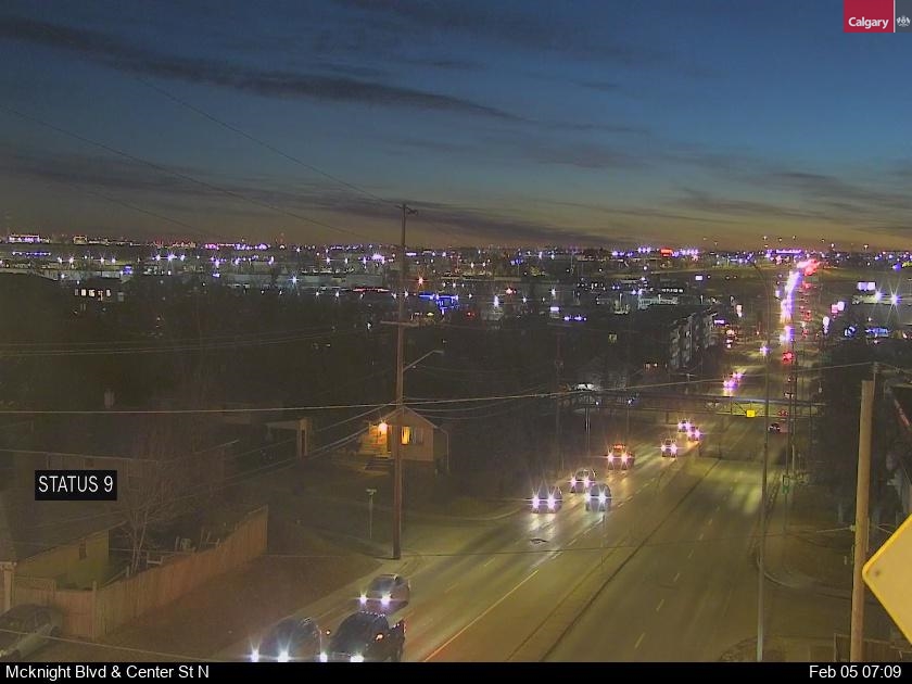 McKnight Blvd / Centre St N