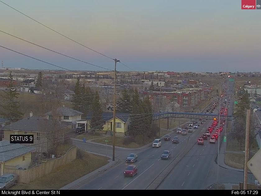 McKnight Blvd / Centre St N