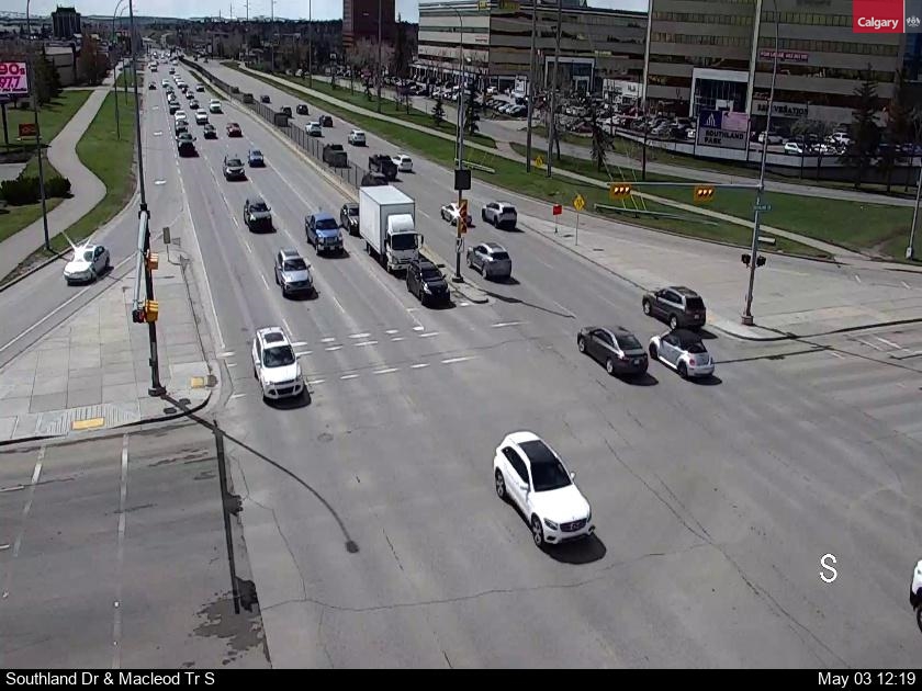 Southland Drive / Macleod Trail S Traffic Camera